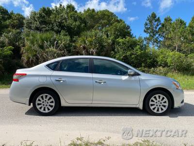 2014 Nissan Sentra SV - zdjęcie 5 z 49 - miniatura