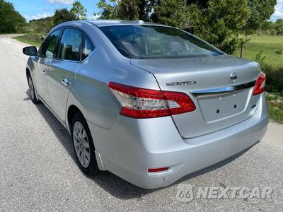 2014 Nissan Sentra SV - zdjęcie 9 z 49 - miniatura
