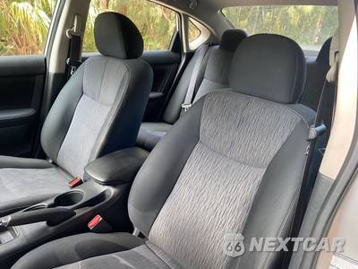 2014 Nissan Sentra SV - zdjęcie 17 z 49 - miniatura