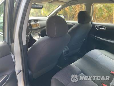 2014 Nissan Sentra SV - zdjęcie 21 z 49 - miniatura