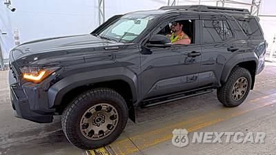 2025 Toyota 4Runner i-FORCE MAX Trailhunter - zdjęcie 1 z 25 - miniatura