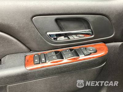 2013 Chevrolet Avalanche LS Crew Cab Short Bed 1LS - zdjęcie 13 z 50 - miniatura