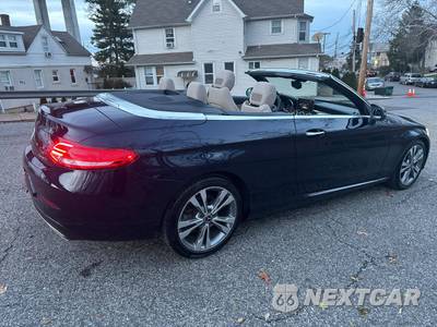 2017 Mercedes-Benz C 300 4MATIC Convertible - zdjęcie 23 z 31 - miniatura