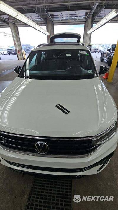 2023 Volkswagen Tiguan SE R-Line Black - zdjęcie 26 z 34 - miniatura