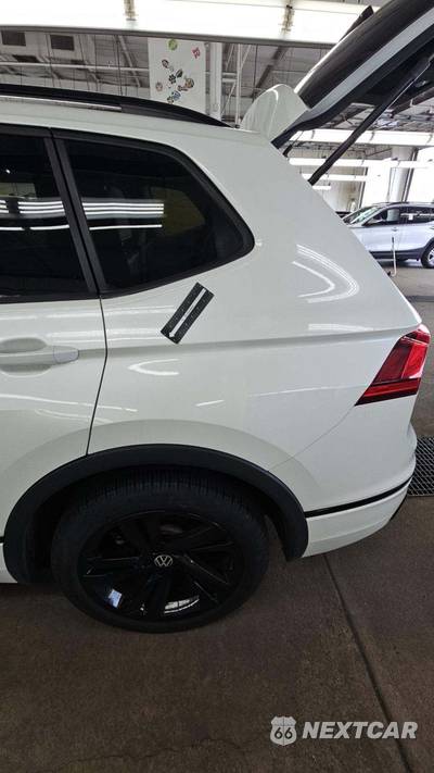 2023 Volkswagen Tiguan SE R-Line Black - zdjęcie 31 z 34 - miniatura
