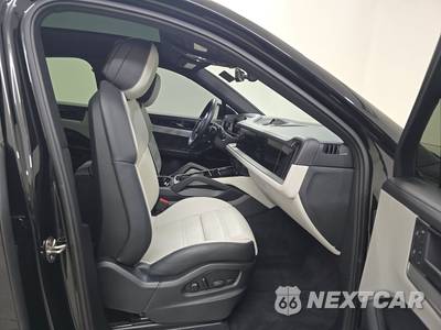 2024 Porsche Cayenne Coupe - zdjęcie 8 z 28 - miniatura