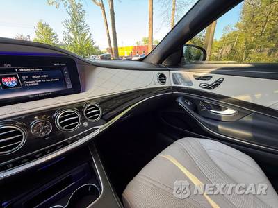 2019 Mercedes-Benz AMG S 63 4MATIC Sedan - zdjęcie 26 z 34 - miniatura