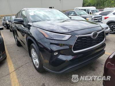 2024 Toyota Highlander LE - zdjęcie 3 z 35 - miniatura