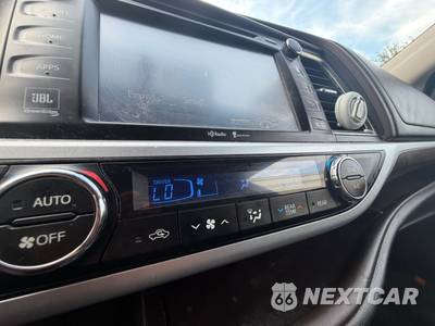 2015 Toyota Highlander Limited - zdjęcie 28 z 63 - miniatura
