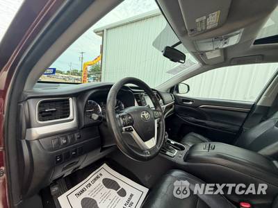 2015 Toyota Highlander Limited - zdjęcie 36 z 63 - miniatura