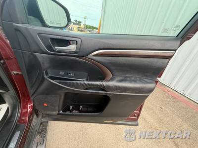 2015 Toyota Highlander Limited - zdjęcie 43 z 63 - miniatura