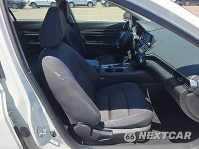 2024 Nissan Altima S - zdjęcie 8 z 32 - miniatura