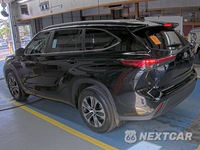 2023 Toyota Highlander Hybrid XLE - zdjęcie 6 z 25 - miniatura