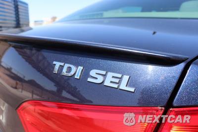 2013 Volkswagen Passat TDI SEL Premium - zdjęcie 20 z 25 - miniatura