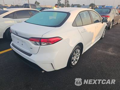 2025 Toyota Corolla LE Sedan - zdjęcie 4 z 20 - miniatura