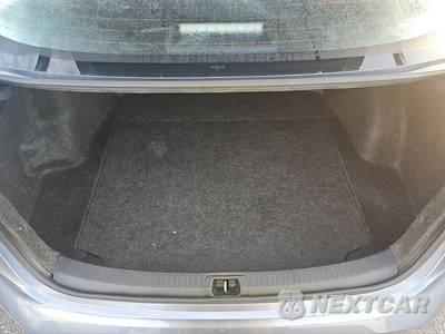 2025 Toyota Corolla LE Sedan - zdjęcie 16 z 25 - miniatura
