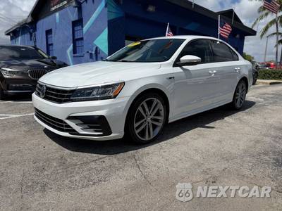 2018 Volkswagen Passat 2.0T R-Line