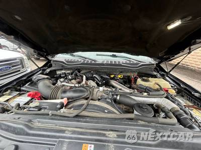 2017 Ford Super Duty F-350 XLT Crew Cab Medium Bed - zdjęcie 22 z 39 - miniatura