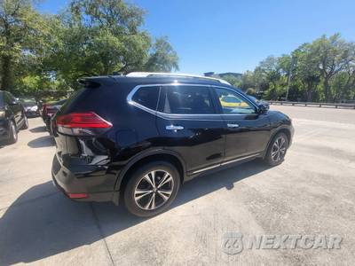 2017 Nissan Rogue SL - zdjęcie 38 z 249 - miniatura