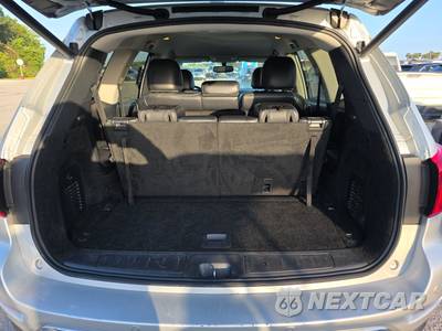 2019 Nissan Pathfinder SL - zdjęcie 16 z 23 - miniatura
