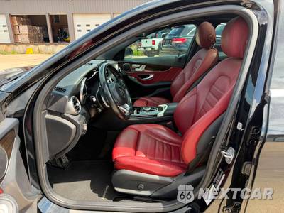 2018 Mercedes-Benz C 300 Sedan - zdjęcie 1 z 31 - miniatura