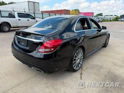2018 Mercedes-Benz C 300 Sedan - zdjęcie 9 z 31 - miniatura