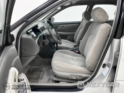 2001 Toyota Camry - zdjęcie 17 z 50 - miniatura