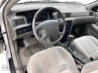 2001 Toyota Camry - zdjęcie 18 z 50 - miniatura