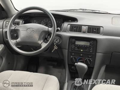 2001 Toyota Camry - zdjęcie 32 z 50 - miniatura