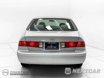 2001 Toyota Camry - zdjęcie 28 z 50 - miniatura
