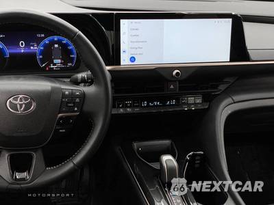 2026 Toyota Crown XLE - zdjęcie 22 z 51 - miniatura