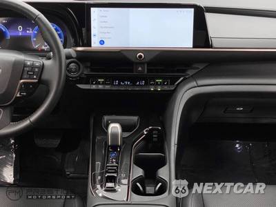 2026 Toyota Crown XLE - zdjęcie 20 z 51 - miniatura