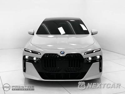2023 BMW 7 Series Sedan 740i - zdjęcie 27 z 51 - miniatura
