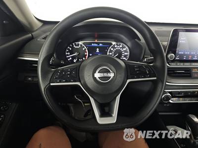 2024 Nissan Altima SV - zdjęcie 10 z 17 - miniatura