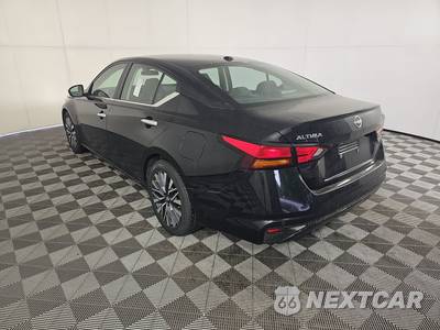 2024 Nissan Altima SV - zdjęcie 6 z 17 - miniatura