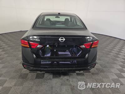2024 Nissan Altima SV - zdjęcie 5 z 17 - miniatura