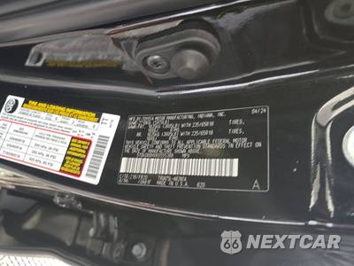 2024 Toyota Highlander LE - zdjęcie 16 z 18 - miniatura