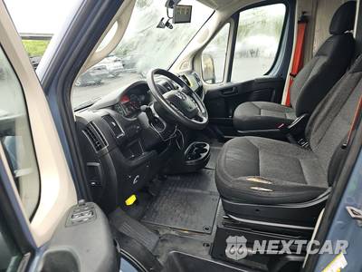 2020 Ram ProMaster 3500 Cargo Van High Roof 159.0" WB - zdjęcie 7 z 40 - miniatura