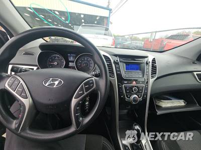 2016 Hyundai Elantra GT Hatchback - zdjęcie 11 z 33 - miniatura