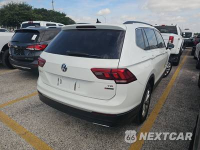 2018 Volkswagen Tiguan SEL - zdjęcie 4 z 17 - miniatura