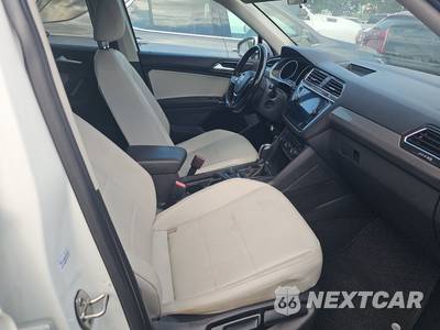 2018 Volkswagen Tiguan SEL - zdjęcie 8 z 17 - miniatura