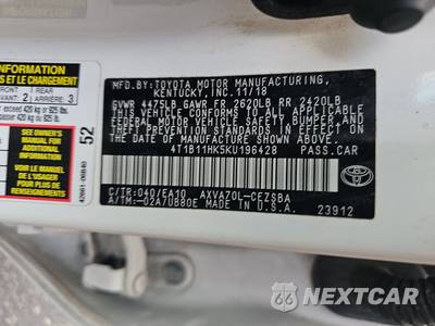 2019 Toyota Camry SE - zdjęcie 14 z 26 - miniatura