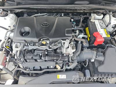 2019 Toyota Camry SE - zdjęcie 15 z 26 - miniatura