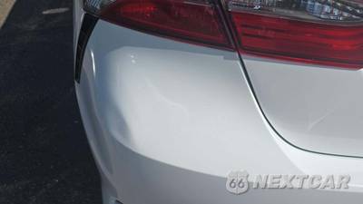 2019 Toyota Camry SE - zdjęcie 21 z 26 - miniatura
