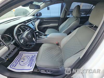 2019 Toyota Camry SE - zdjęcie 7 z 26 - miniatura