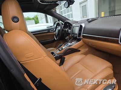 2013 Porsche Cayenne GTS - zdjęcie 8 z 28 - miniatura