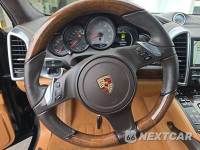 2013 Porsche Cayenne GTS - zdjęcie 10 z 28 - miniatura