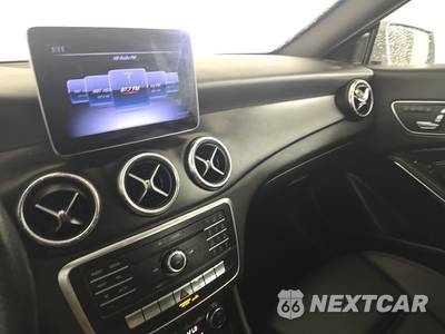 2018 Mercedes-Benz CLA 250 4MATIC - zdjęcie 11 z 32 - miniatura