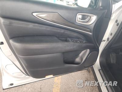 2020 INFINITI QX60 PURE - zdjęcie 9 z 19 - miniatura