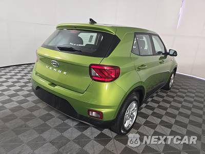 2021 Hyundai Venue SE - zdjęcie 4 z 17 - miniatura